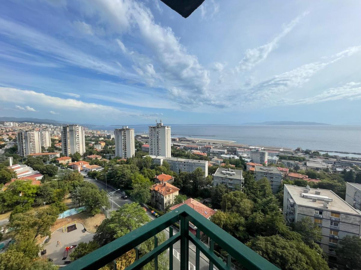 Apartment With Amazing City View Rijeka Exterior photo